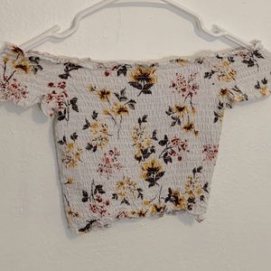 Off the shoulder-cropped-fitting tee from Garage